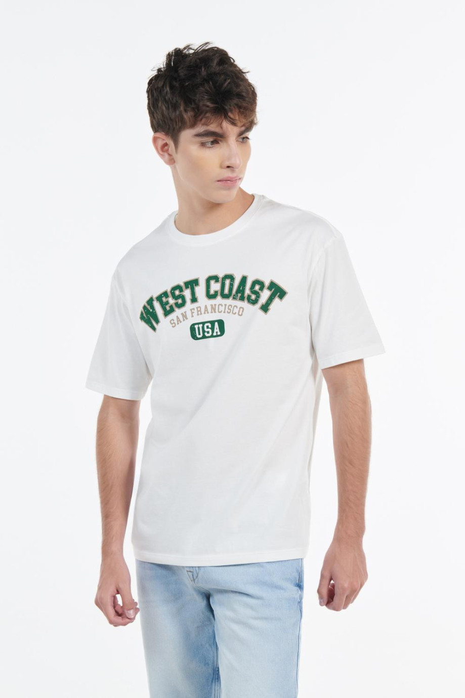 Camiseta cuello redondo crema clara con diseño college de West Coast