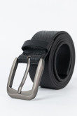 Cinturón negro con texturas y hebilla plateada cuadrada