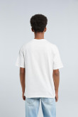 Camiseta manga corta crema con estampado college en el pecho
