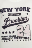 Camiseta manga corta crema con arte college de New York