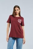 Camiseta manga corta roja con estampado college de New York