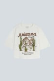 Camiseta crop top crema clara oversize con diseño college de Arizona