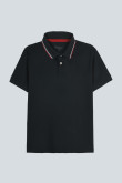 Camiseta polo unicolor con puños y cuello tejidos