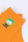 Medias naranjas claras cortas con diseños de South Park