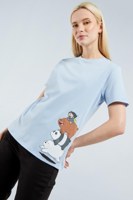 Camiseta manga corta azul con diseño de Escandalosos