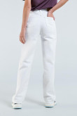 Jean 90´S tiro alto blanco con bolsillos funcionales y bota ancha recta