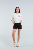 Camiseta oversize crop top crema clara con diseño college