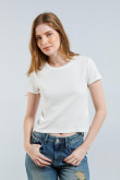 camiseta-unicolor-en-algodon-con-texturas-y-manga-corta