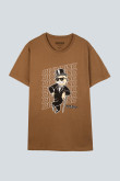 Camiseta café clara con cuello redondo y diseño de Monopolio