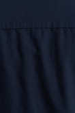 Camisa manga larga azul con botones en contraste y bolsillo