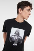 Camiseta cuello redondo negra con arte de Star Wars