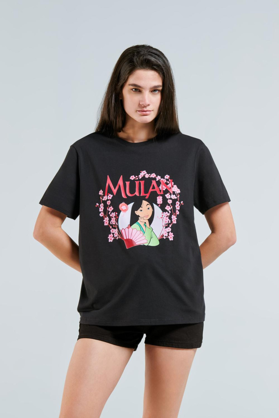 Camiseta unicolor manga corta con estampado de Princesas en frente