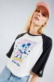 Camiseta oversize crema de Mickey con manga ranglan 3/4