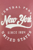 Buzo cuello redondo morado oscuro con diseño college de New York