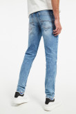 Jean skinny azul con ajuste ceñido, bolsillos y tiro bajo