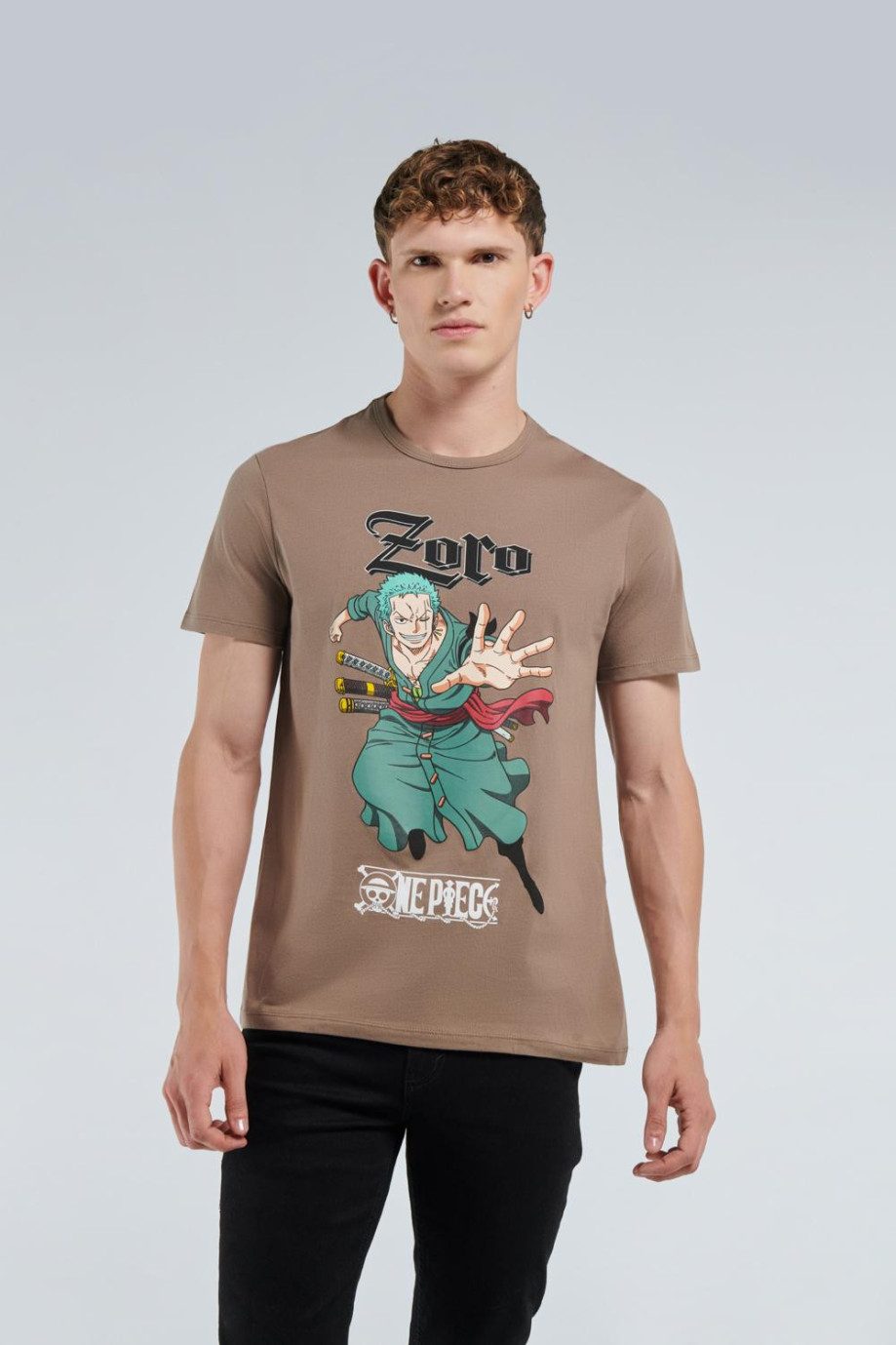 Camiseta kaki con diseño de One Piece y cuello redondo