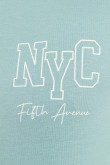 Camiseta verde con cuello redondo y diseño college de NYC