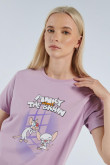Camiseta lila clara con diseño de Pinky y Cerebro y manga corta