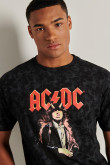 Camiseta manga corta negra tie dye con diseño de AC/DC