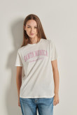 camiseta-para-mujer-en-algodon-manga-corta-cuello-redondo-estampada-en-frente-estilo-college
