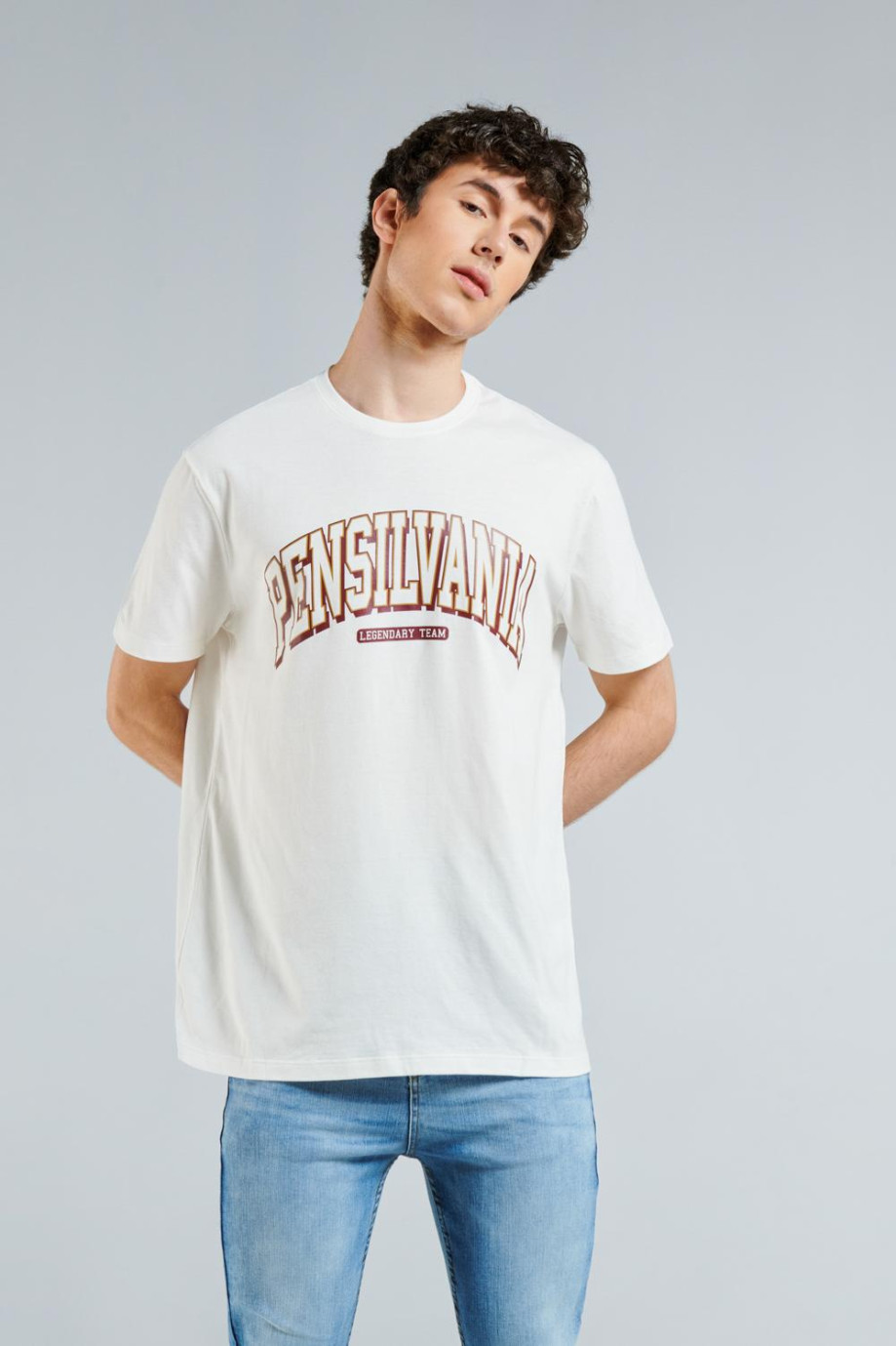 Camiseta unicolor oversize con diseño college de Pensilvania y cuello redondo