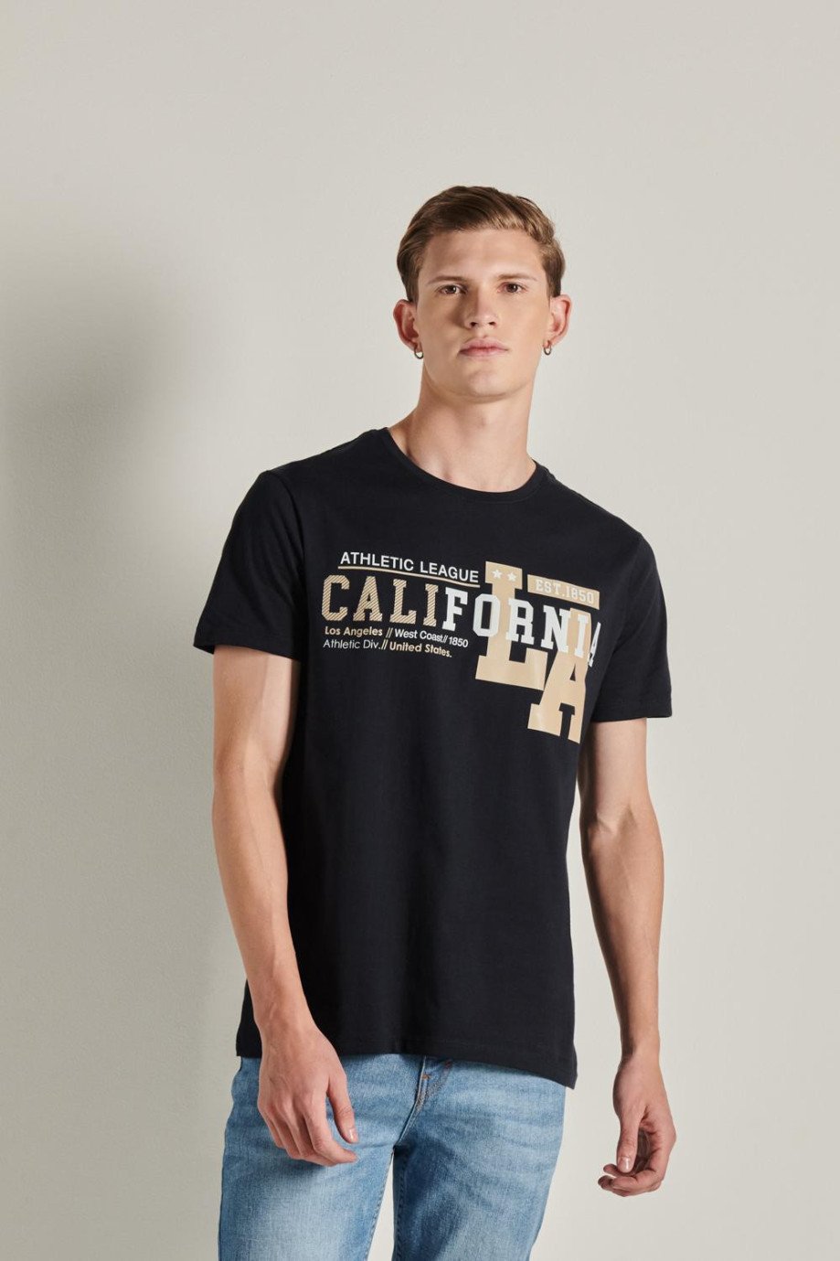 Camiseta unicolor con cuello redondo y diseño college de California