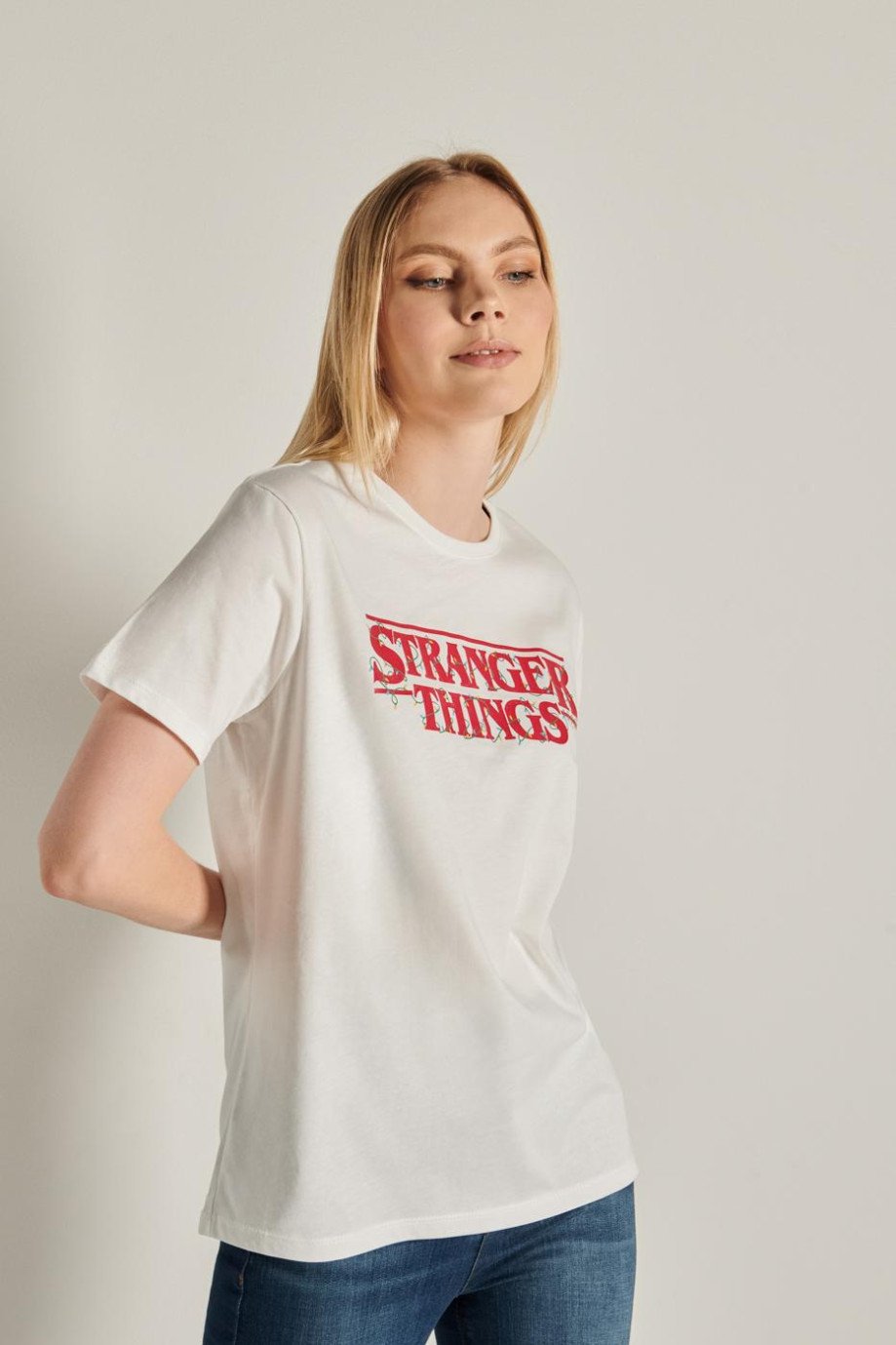 Camiseta unicolor crop top con diseño de navidad de Stranger Things