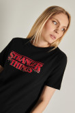Camiseta unicolor crop top con diseño de navidad de Stranger Things