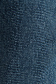 Bermuda azul clara en jean con bolsillos de parche y tiro bajo