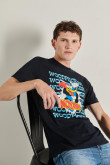 Camiseta azul con diseño del Pájaro Loco y cuello redondo