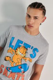 Camiseta unicolor con manga corta y diseño de Garfield