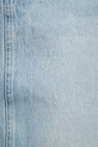 Falda larga en jean azul clara con abertura en frente