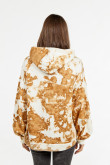 Buzo crema claro oversize con efecto tie dye, capota y texto estampado