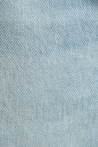 Jean 90´S azul claro con bota ancha recta, 5 bolsillos y tiro alto