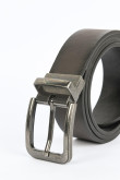 Cinturón negro reversible liso con hebilla metálica cuadrada