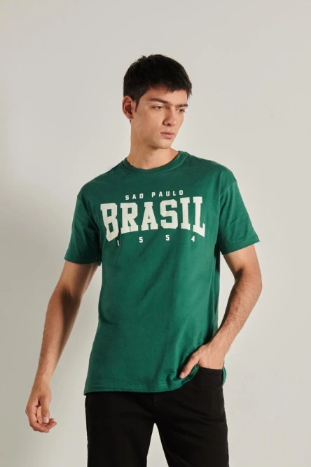 Camiseta cuello redondo unicolor con arte college de Brasil