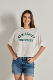 camiseta-unicolor-crop-top-en-algodon-oversize-con-diseno-college