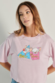 Camiseta crop top oversize rosada con arte de Pinky y Cerebro