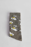 Medias largas grises claras con diseños de Snoopy