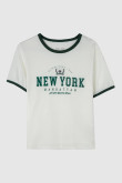 Camiseta manga corta blanca con contrastes y diseño college de New York