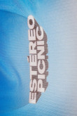 Camiseta azul clara manga larga con diseño del Festival Estéreo Picnic