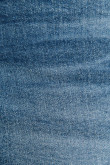 Short azul oscuro en jean con dobladillo y tiro medio
