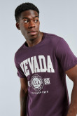 Camiseta morada con manga corta y diseño college de Nevada