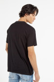 Camiseta negra con manga corta y diseño de Poseidón