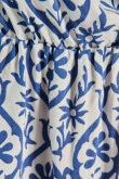 Vestido azul intenso corto holgado con diseños y manga larga