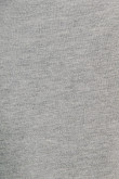 Camiseta gris ajustada con cuello redondo y manga corta