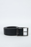 Cinturón liso sintético negro con hebilla cuadrada