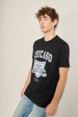 camiseta-oversize-unicolor-con-cuello-redondo-y-diseno-college-de-chicago