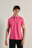 camiseta-unicolor-polo-con-aberturas-y-botones