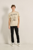 Camiseta kaki con cuello redondo y diseño de Queen